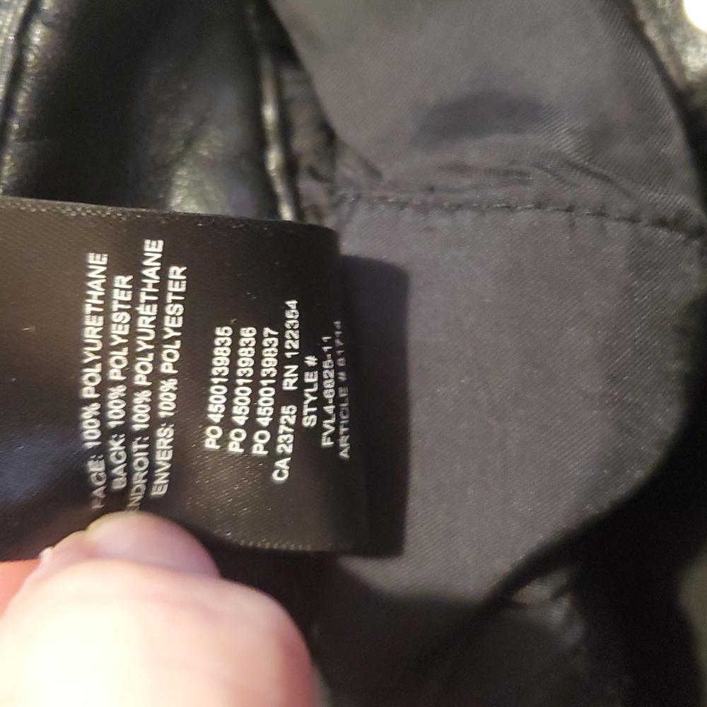 Aritzia Wilfred Modern Cargo Pants Faux Leather In Black Size 00 - Picture 12 of 12